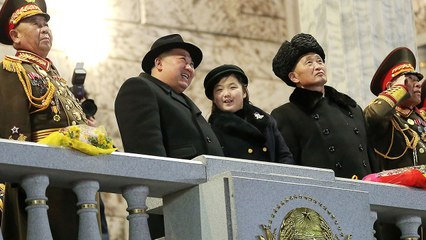 [더뉴스] 21세기에 '10세 아이 우상화'...北 내부 반발 있을까? / YTN