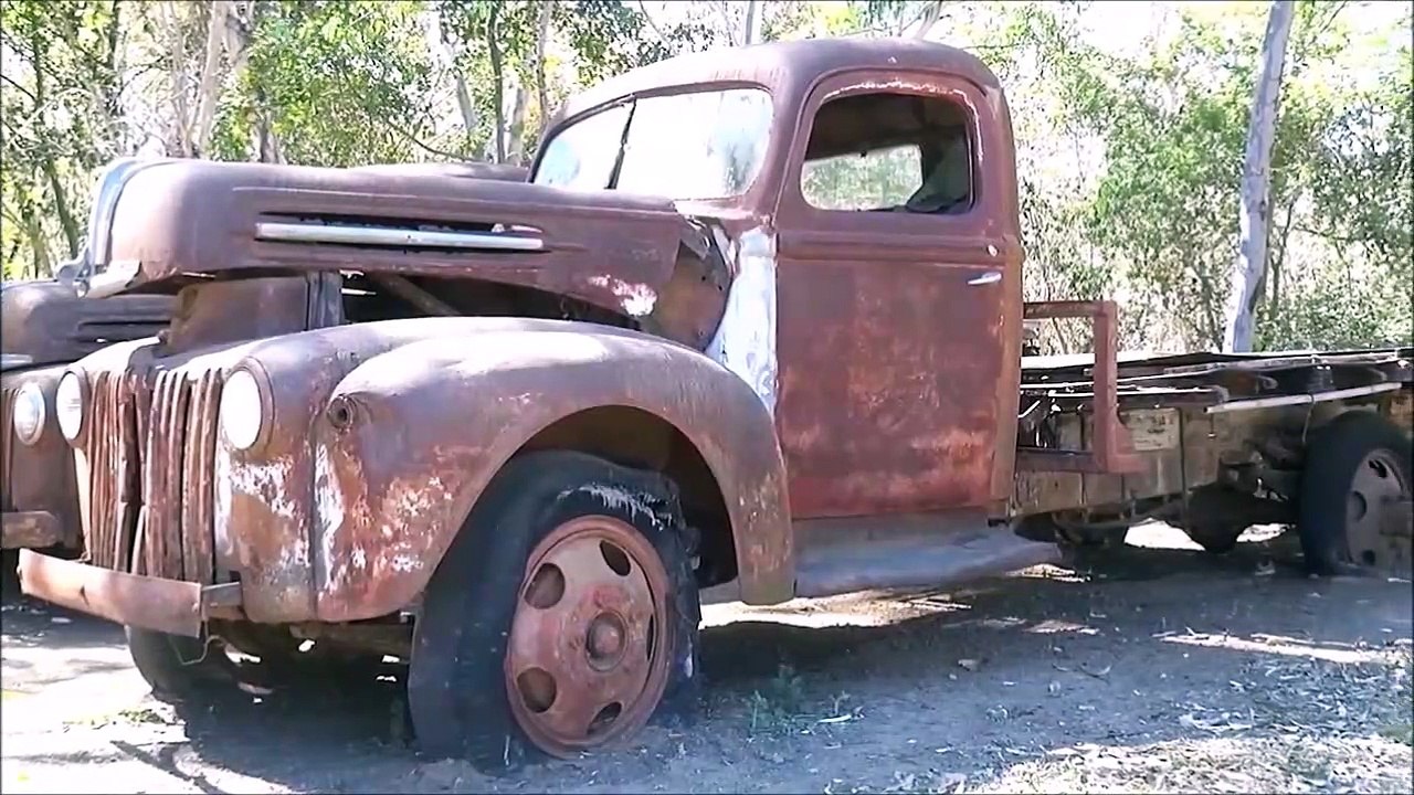 A ROAD ADVENTURE ACROSS NORTH AUSTRALIA AND MUCH MORE     IIII     BILLY B