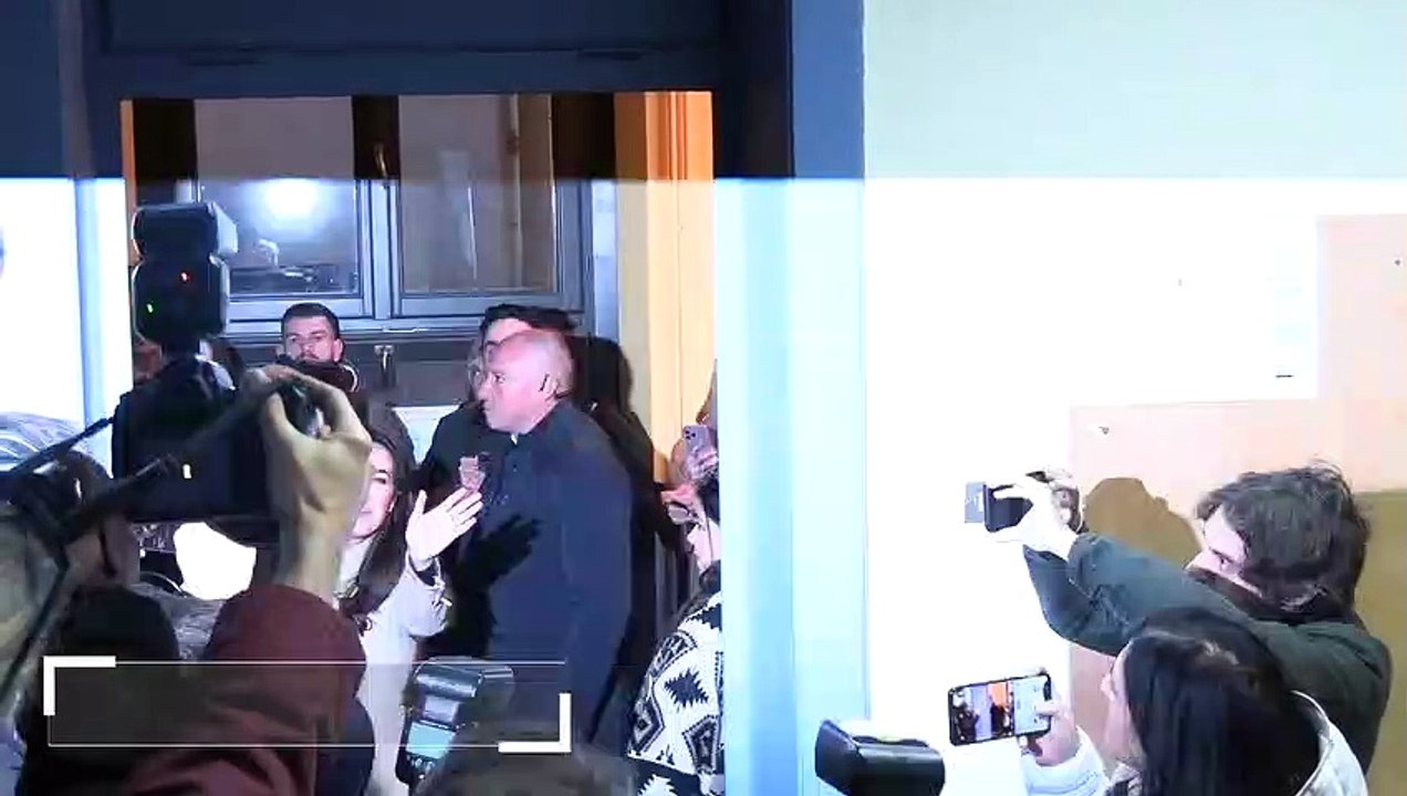 Rubyter, Ronzulli."Revoca Chigi? Sarei stupita del contrario". Poi bacia Fontana stile Rosa Chemical