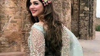 Very beautiful  and stunning dressing style abd hair do