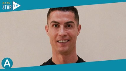 Cristiano Ronaldo : Sa fille Bella Esmeralda (9 mois) déjà très grande, rare photo à deux avec son p