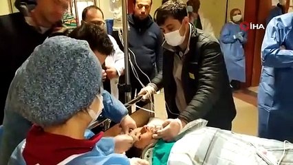 Enkaz altında 198 saat! Abi kardeş böyle hayata tutunmuş