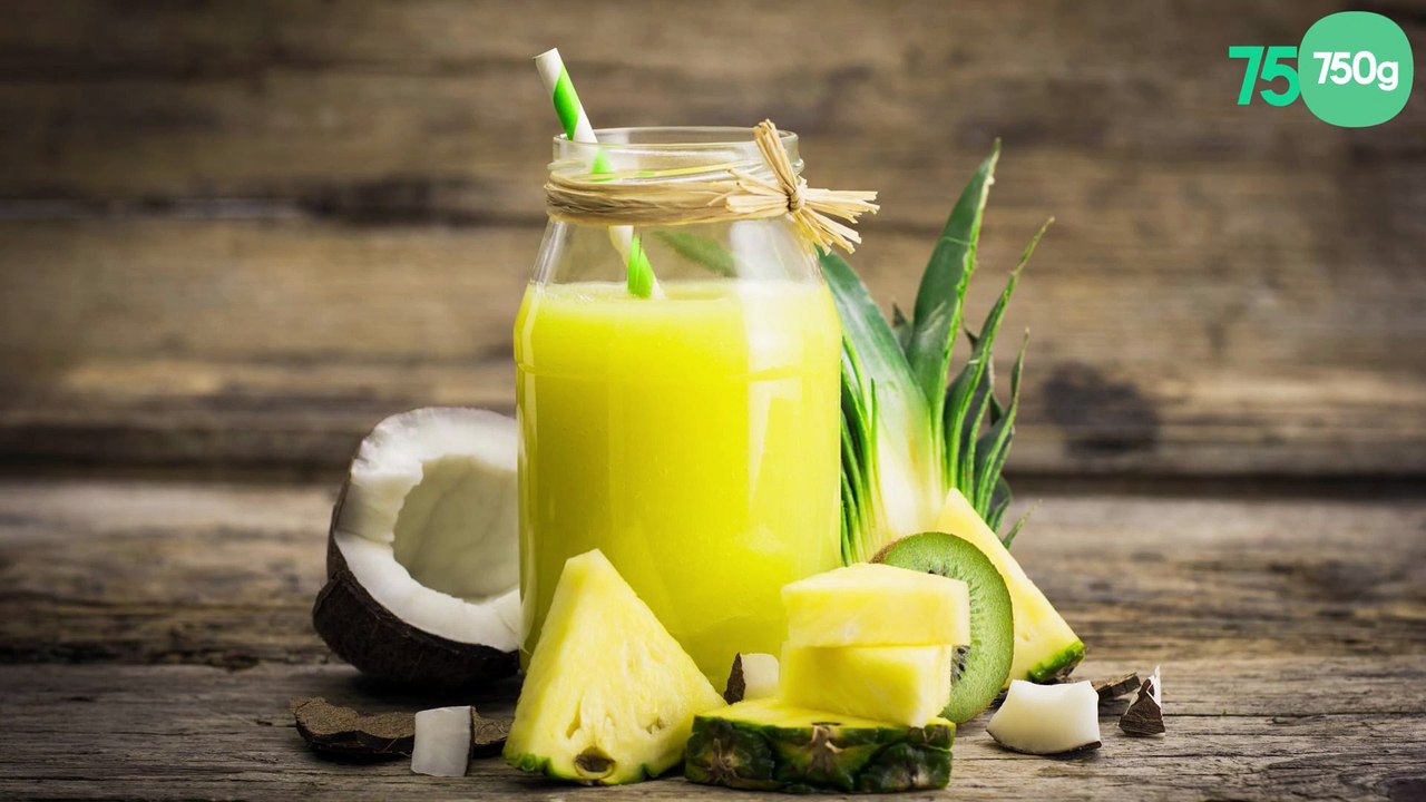 Cocktail ananas, coco et fruits de la passion