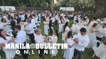 180 couples tie their knots a mass wedding in Manila