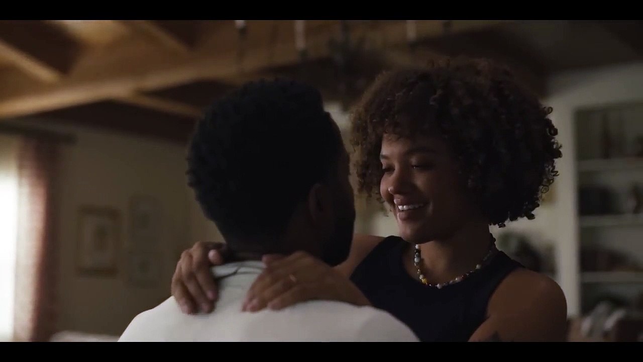 Somebody I Used to Know _ Kiss Scenes (Ally, Cassidy and Sean)