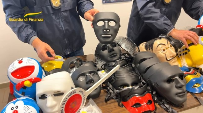 Stop Fake a Carnevale, sequestrate oltre 400mila maschere cinesi tra Napoli e Pescara (14.02.23)