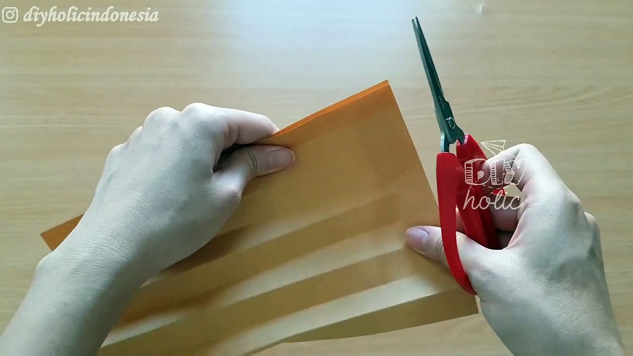 IDE KREATIF DEKORASI DINDING UNTUK ROOM MAKE OVER _ DIY PAPER PALM _ ROOM DECOR WALL HANGING IDEA