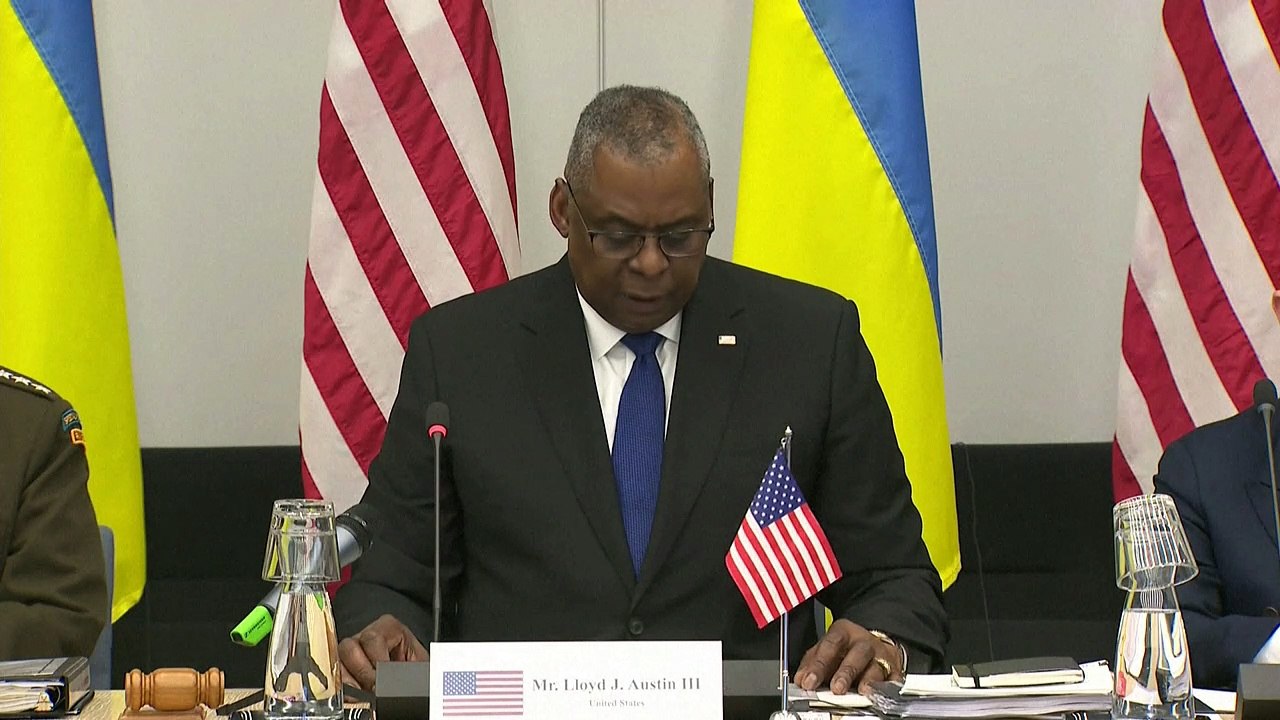 Austin sichert Ukraine langfristigen Beistand 'im Kampf für Freiheit' zu