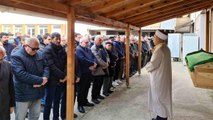 Depremde hayatını kaybeden öğretmen Karabük'te defnedildi