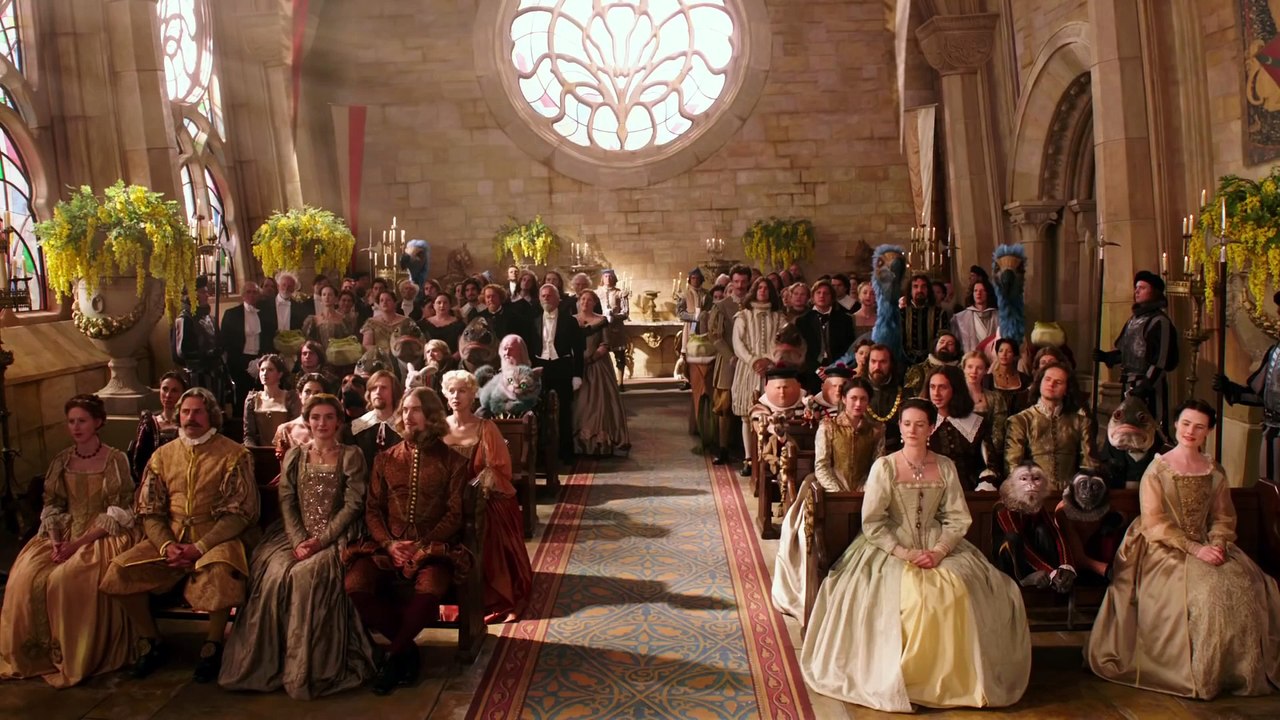 Alice de l'Autre Côté du Miroir - Extrait : Le couronnement de la Reine ...