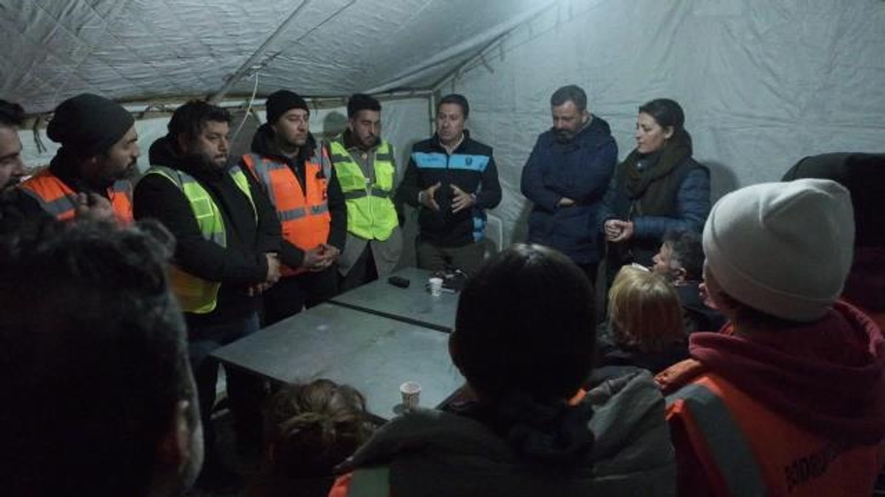 Muğla 911 Arama Kurtarma Ekipleri, Afet Bölgesinde Çalışmaya Devam Ediyor