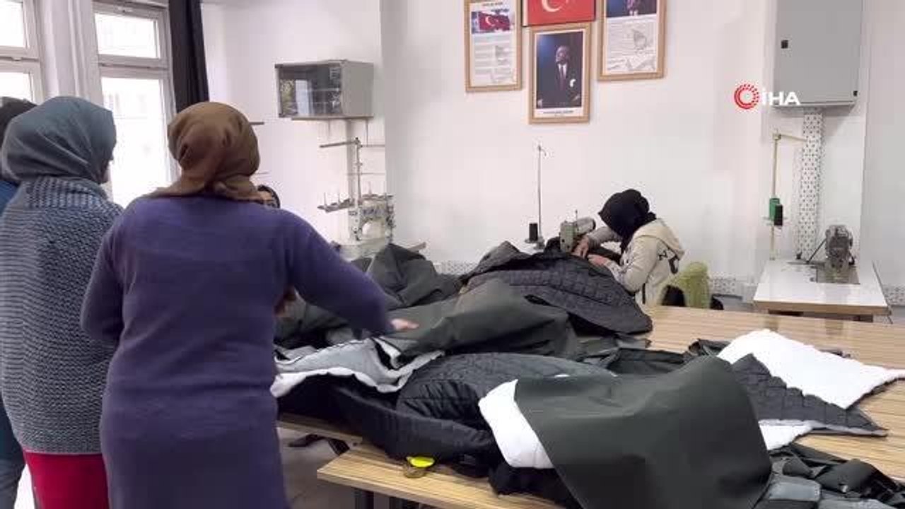 Niğde'den deprem bölgesine yardımlar gitmeye devam ediyor