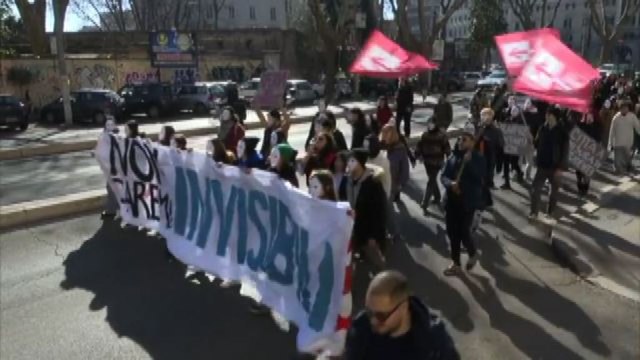 Unione degli Studenti, flash mob per essere mai più invisibili