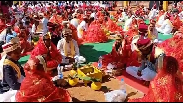 मैनपाट महोत्सव में आयोजित मुख्यमंत्री सामूहिक विवाह के तहत 350 जोड़ों की हुई शादी-