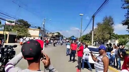 Sepelio de Donaly Martínez, ultimado por un policía en Santiago