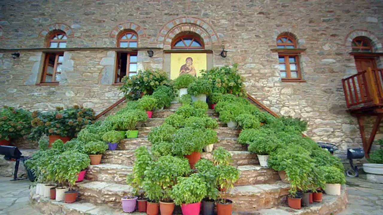 The Greek Islands with Julia Bradbury - Se1 - Ep04 - Symi HD Watch