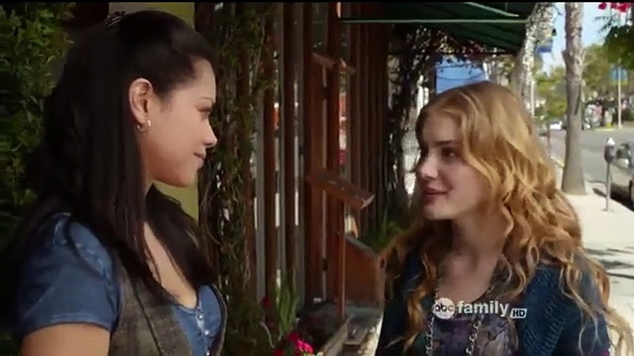 The Nine Lives of Chloe King - Se1 - Ep03 - Green Star HD Watch