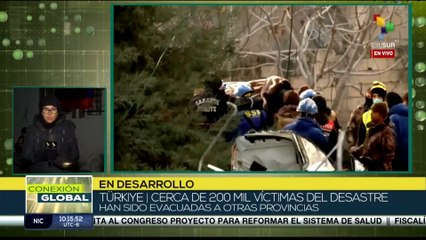 Labores de rescate no se detienen en Türkiye