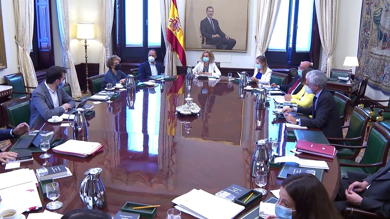 La reforma del 'solo sí es sí' no logra acelerar su proceso, dividiendo a PSOE y Podemos