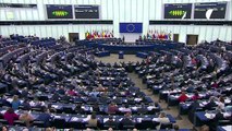 Parlamento Europeu aprova proibição da venda de novos veículos a gasolina e diesel