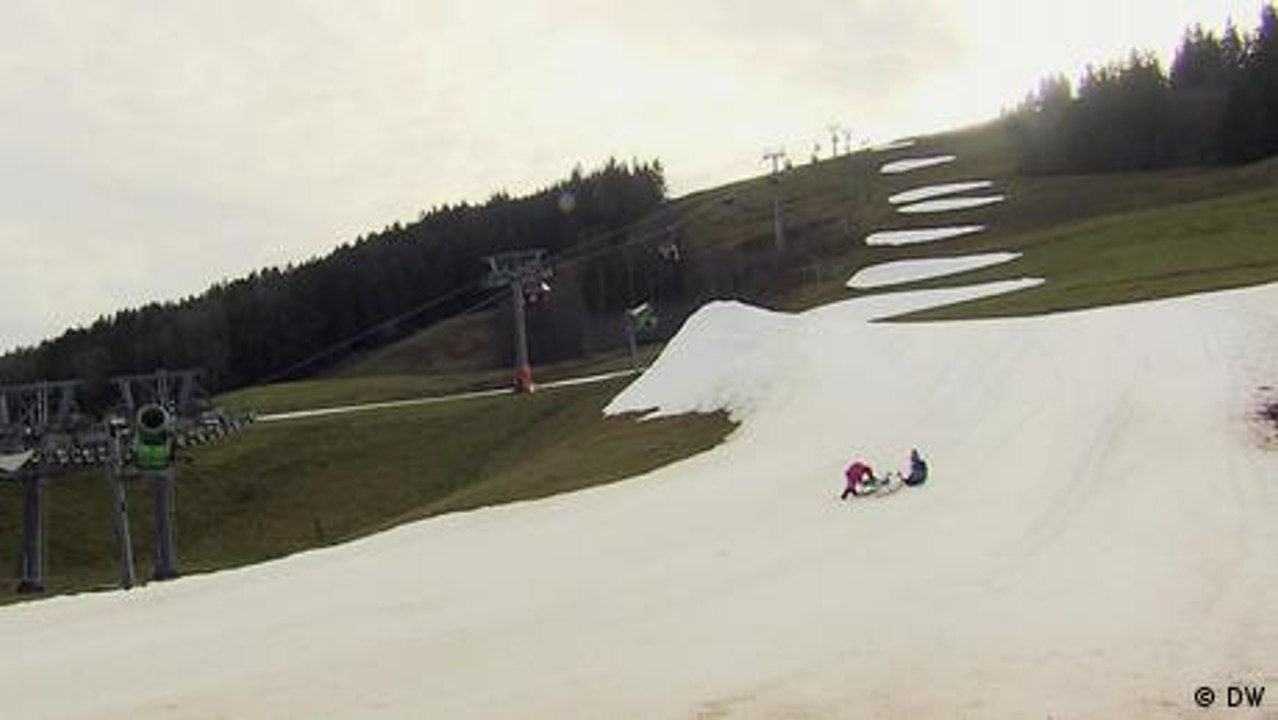 No snow = no tourists
