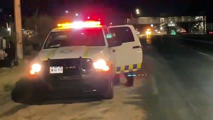 Al menos 15 vehículos chocaron entre sí tras un derrame de diésel en Periférico Poniente