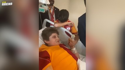 Depremzede Cihan Emir Parlak, Galatasaraylı futbolcularla telefonda görüştü