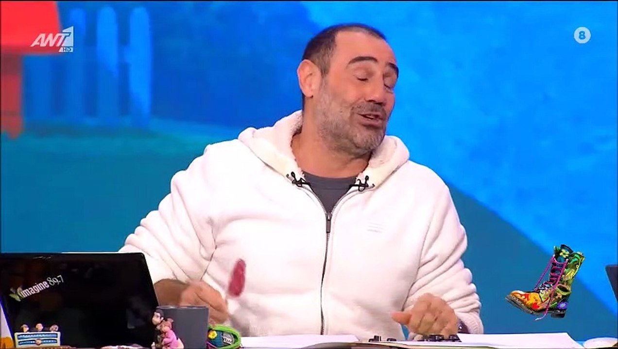 Κανάκης: Το μήνυμα στη γυναίκα του και την κόρη του για τον Αγ. Βαλεντίνο και το δημόσιο «σ΄αγαπώ»