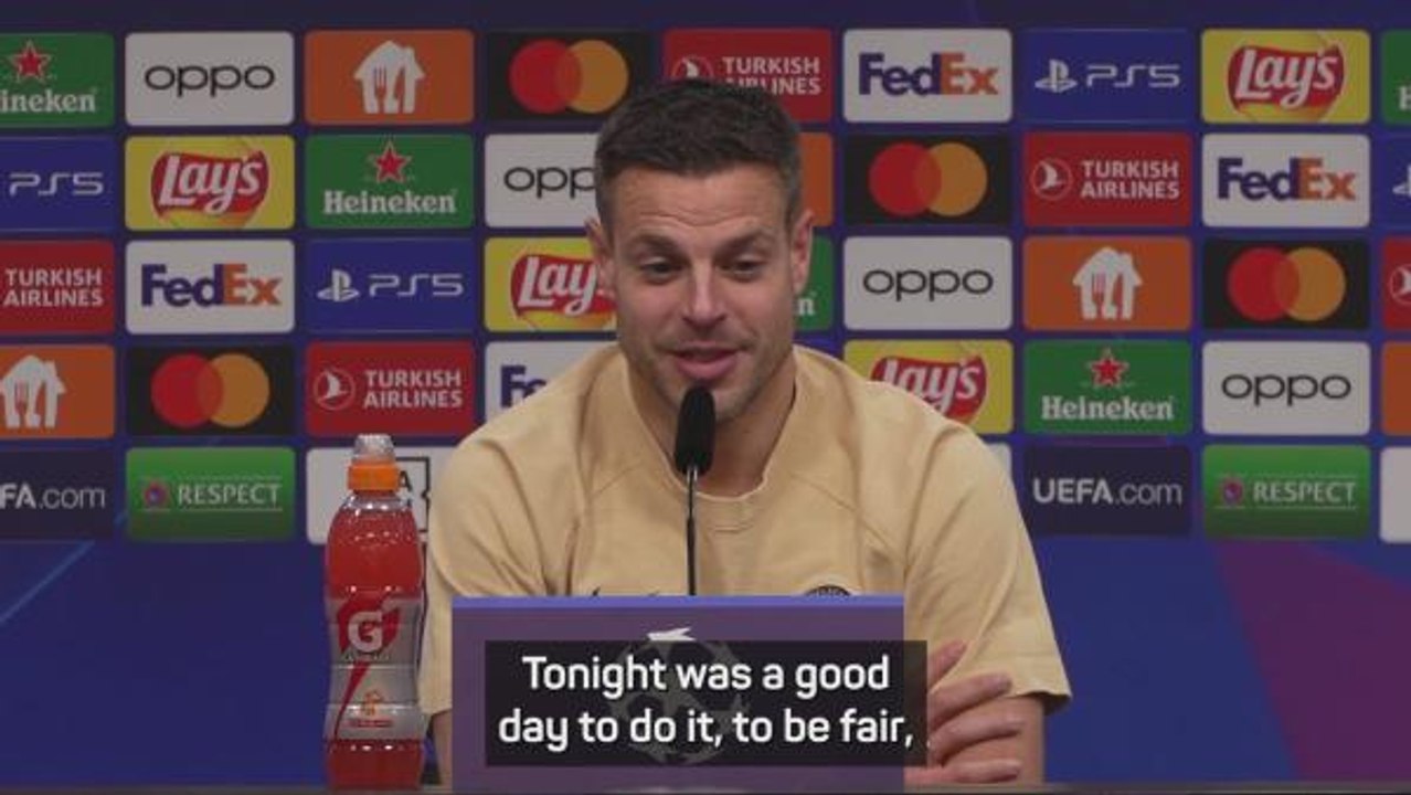 'We left a few behind!' - Azpilicueta still waiting to hear Chelsea's newest signings sing