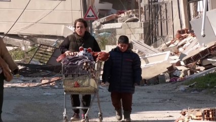 قصص إنسانية وأزمات نفسية كثيرة خلفها الزلزال