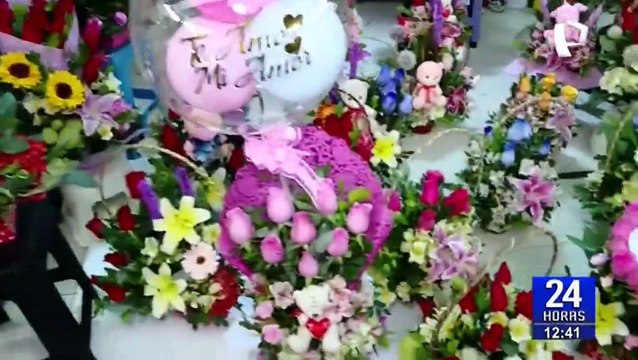 Mercado de flores: variedad de regalos por el día de San Valentín