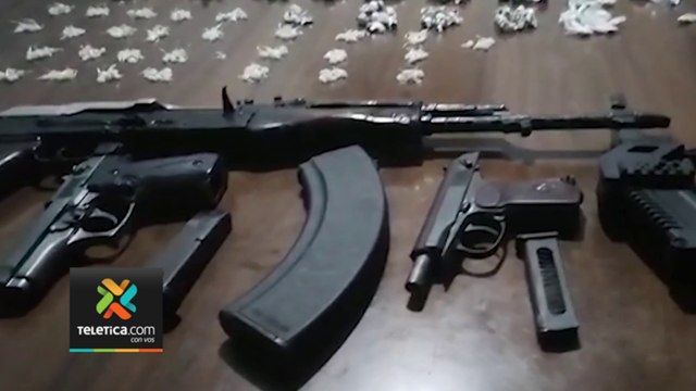 tn7-fusiil-ak-47-otras-armas-y-drogas-decomisadas-trras-balacera-160223