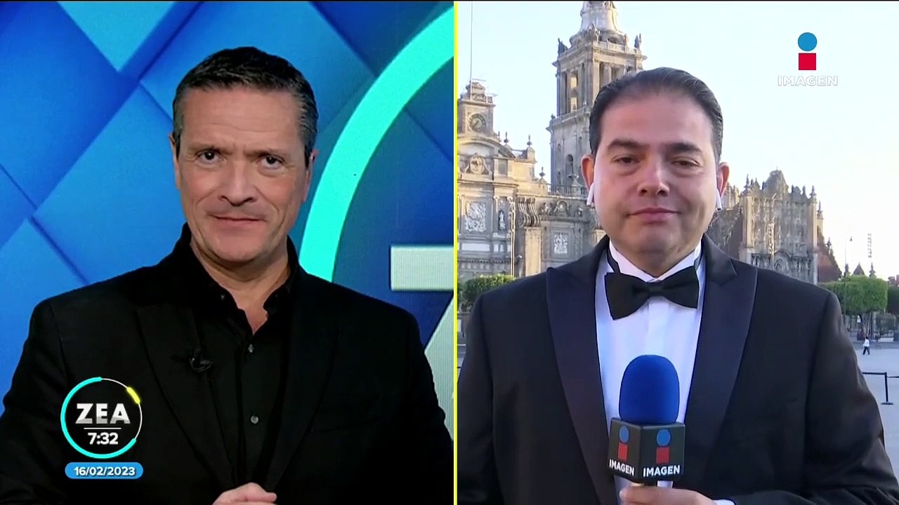 Realizan pinturas 3D en el Zócalo CDMX para celebrar San Valentín