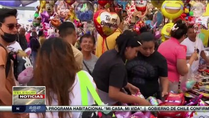 Mexicanos celebran San Valentín con reactivación de economía en medio de inflación por la Covid-19