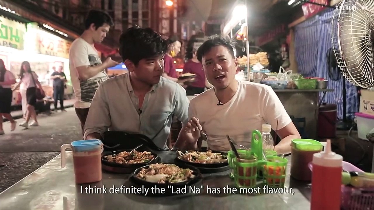 What To Eat in Chinatown Bangkok (Yaowarat ถนนเยาวราช)