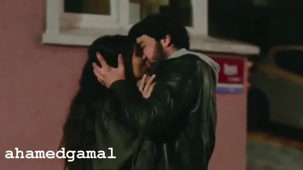 اغنية بتفتكرني ساعات عمر واليف