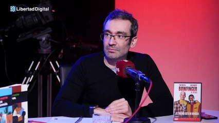 'Bowfinger: el pícaro', la infravalorada combinación de dos genios de la comedia americana