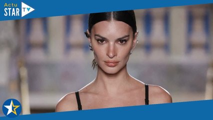 Emily Ratajkowski complètement nue avec un célèbre humoriste... nouveau boyfriend 6 mois après le di