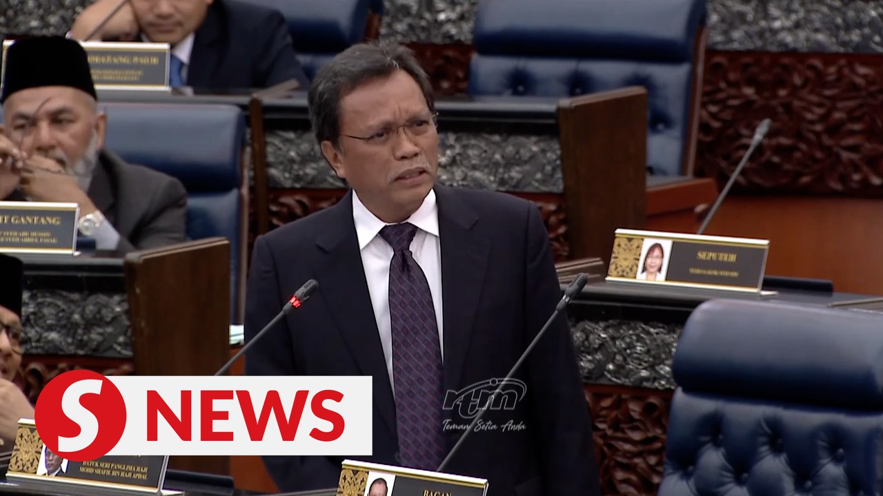 Shafie claims three ex-reps allegedly offered money to quit Warisan
