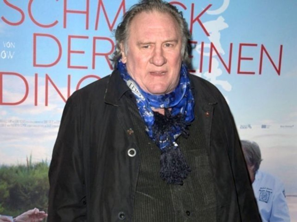 Gérard Depardieu : bien décidé à rendre la vie dure à Pierre Palmade, sur le tournage d'"Astérix et Obélix contre César" !