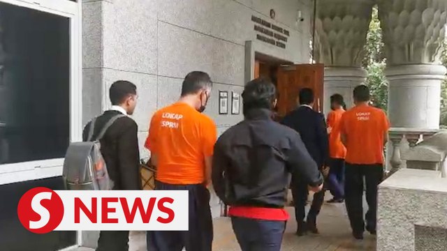 Three company directors arrested for allegedly accepting RM15mil in bribes