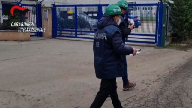 Traffico illecito di rifiuti da 100 milioni di euro, 18 arresti