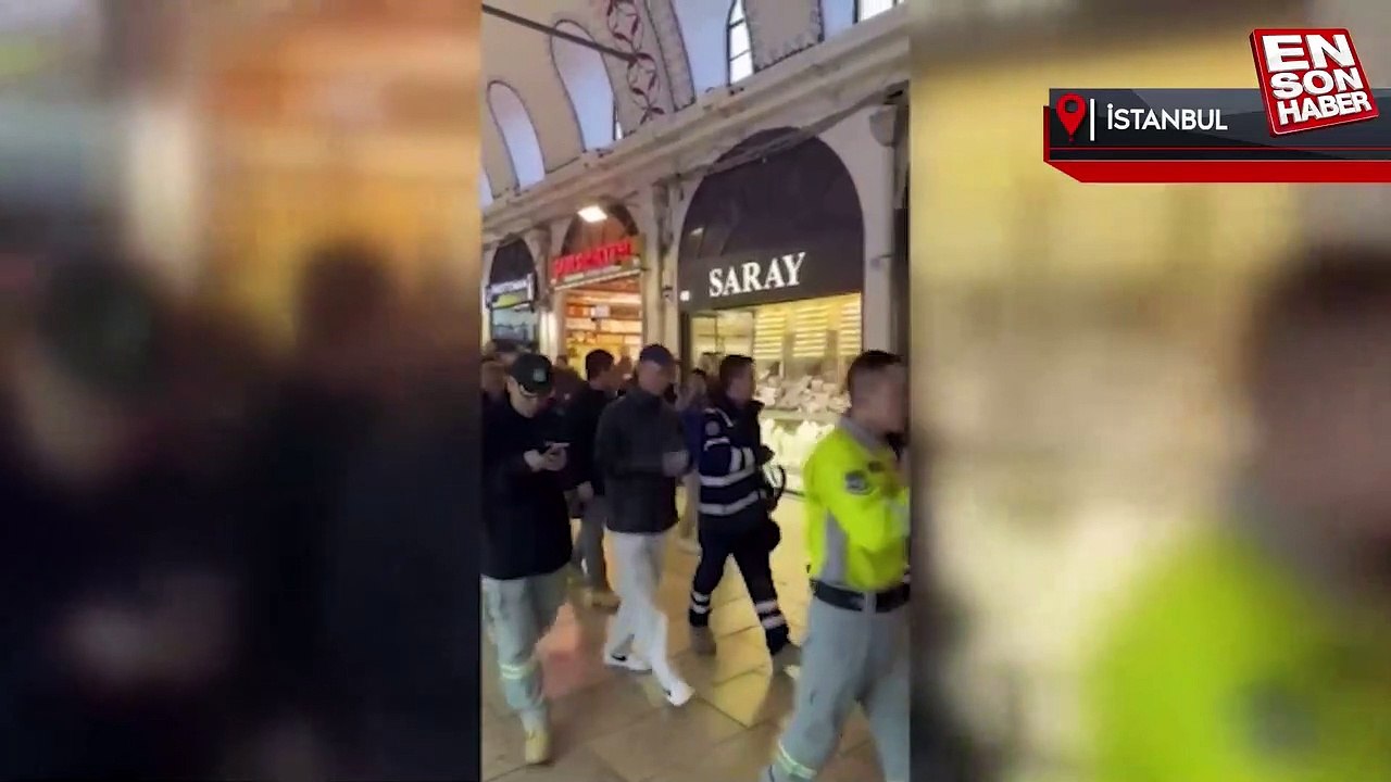 Kapalıçarşı'da esnaf, Çinli arama kurtarma ekibini alkışlarla karşıladı