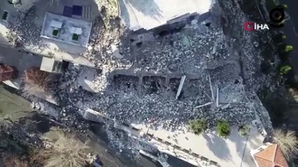 Tarihi Darb-ı Sak Kalesi de depremde yıkıldı