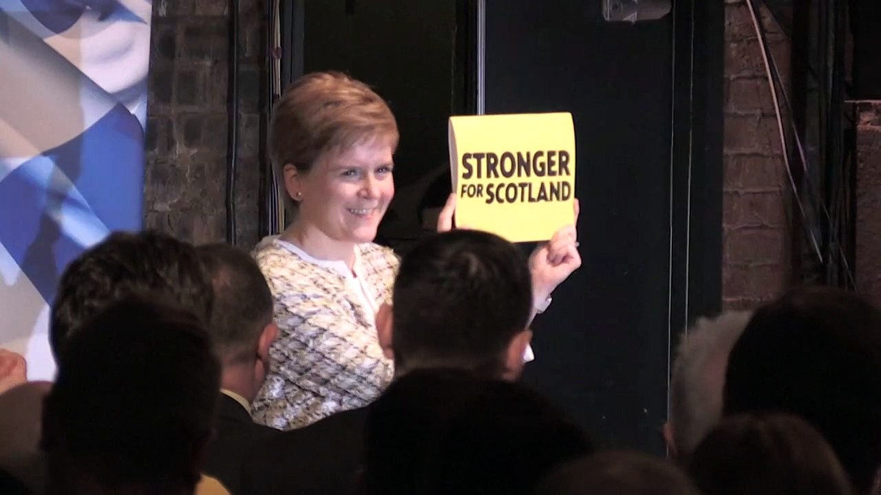 Schottische Regierungschefin Sturgeon kündigt überraschend Rücktritt an