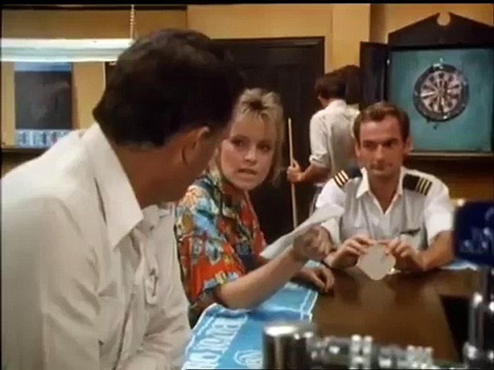 The Flying Doctors - Se1 - Ep10 HD Watch