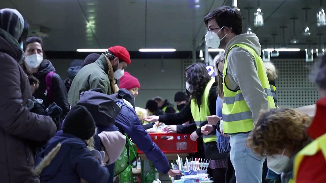 Vor dem Flüchtlingsgipfel: Positionen von Bund und Länder weit auseinander