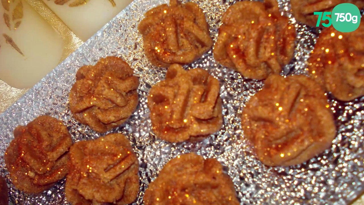 Rose des sables aux noisettes entières grillées et au miel