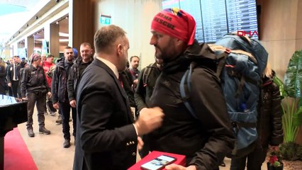 Boşnak arama kurtarma ekibinin tercümanı gözyaşlarına boğuldu