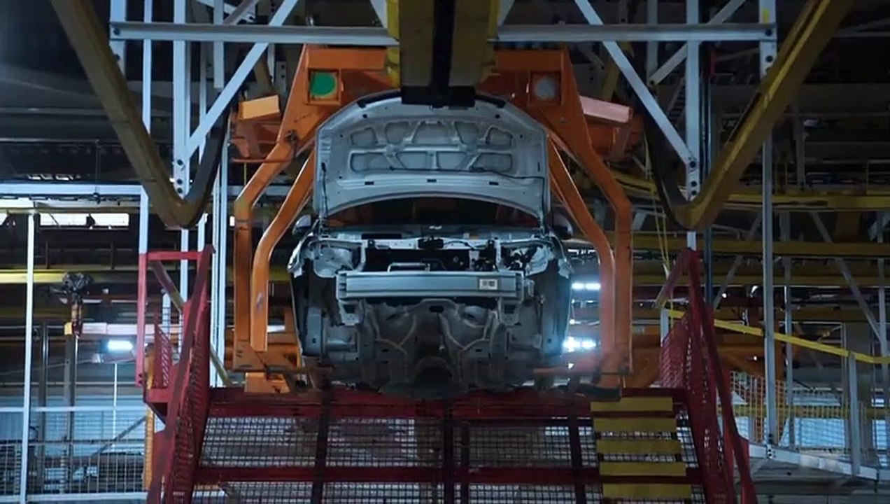 The Weekly - Se1 - Ep06 - The End of the Line HD Watch